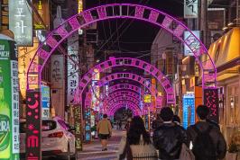 20251029_부산대학로 빛거리_1.jpg