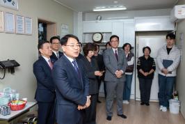 20251103_온천장역 동원로얄듀크아파트 경로당 개소식_1.jpg