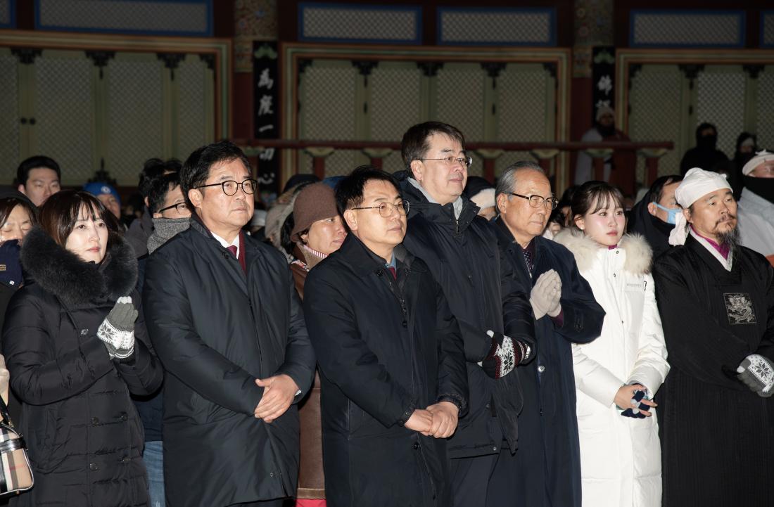 20251231_범어사 새해맞이 타종식_8.jpg