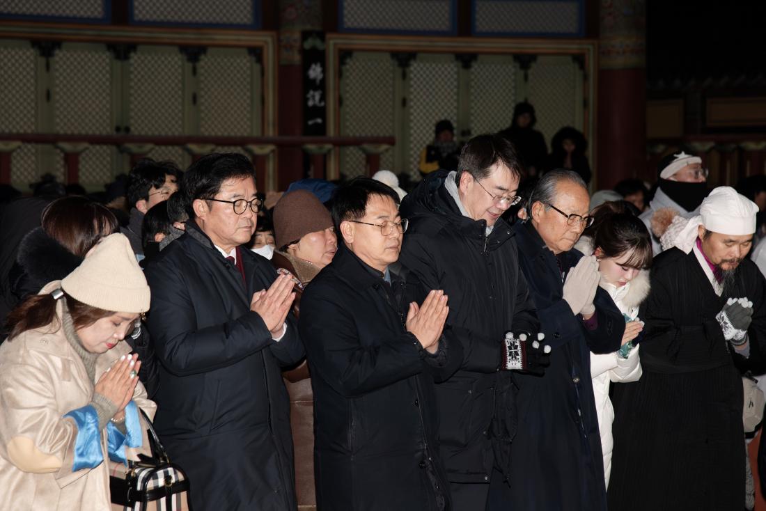 20251231_범어사 새해맞이 타종식_7.jpg