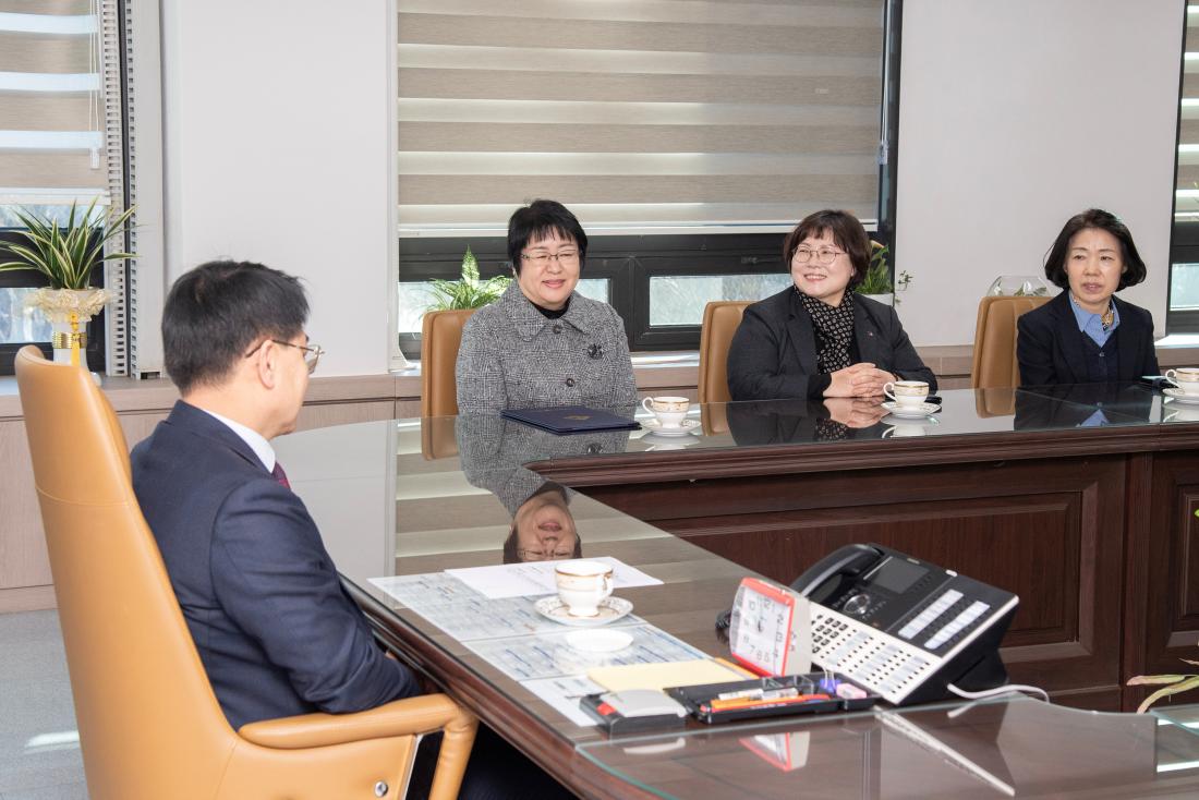 20260106_승진자 임용장 수여_6.jpg