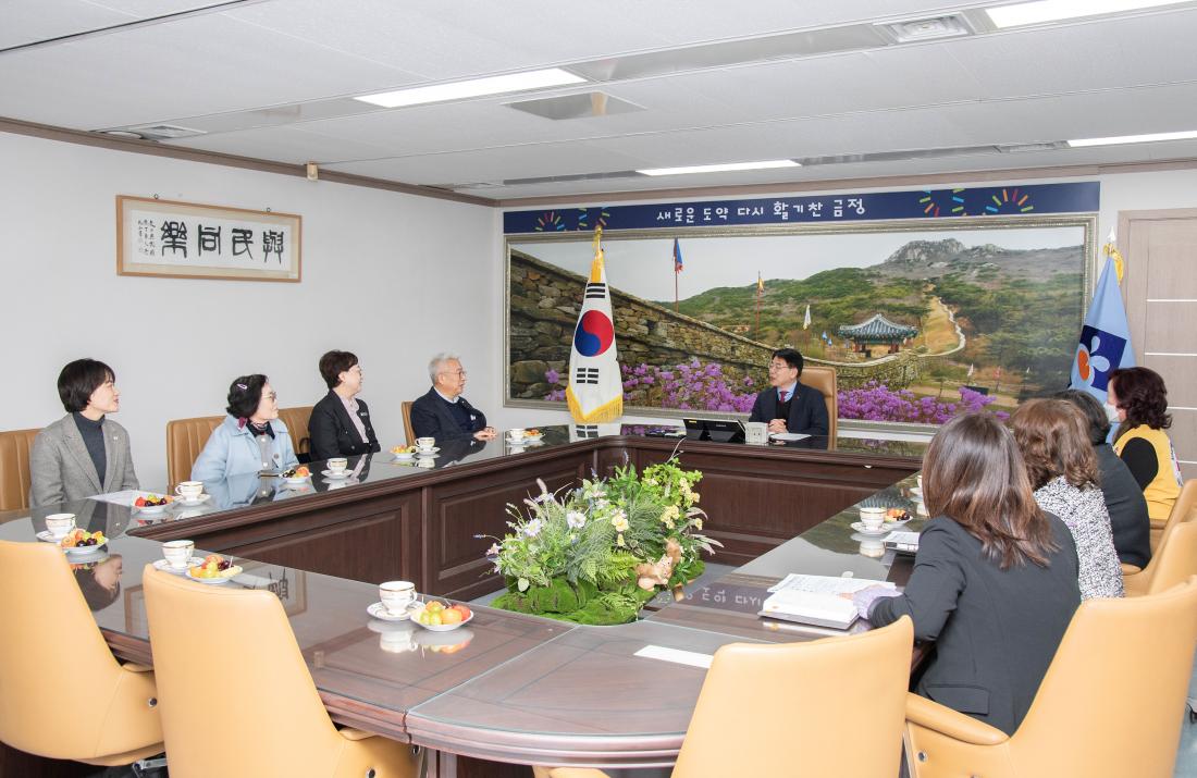 20260115_대한적십자봉사회 특별회비 전달식_4.jpg