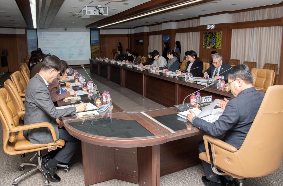 20260209_제2차(2026~2030) 금정구 청년정책 기본계획 수립 연구용역 중간보고회_8.jpg