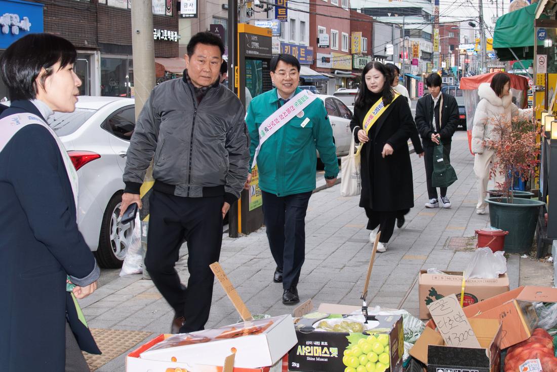 20260210_설맞이 전통시장 방문_35.jpg