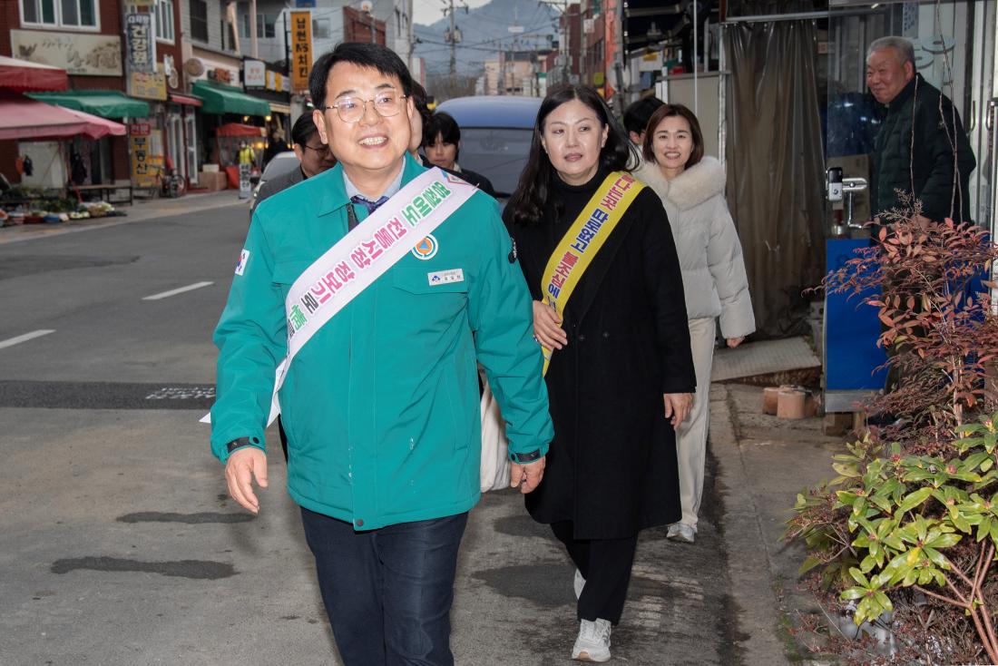 20260210_설맞이 전통시장 방문_32.jpg