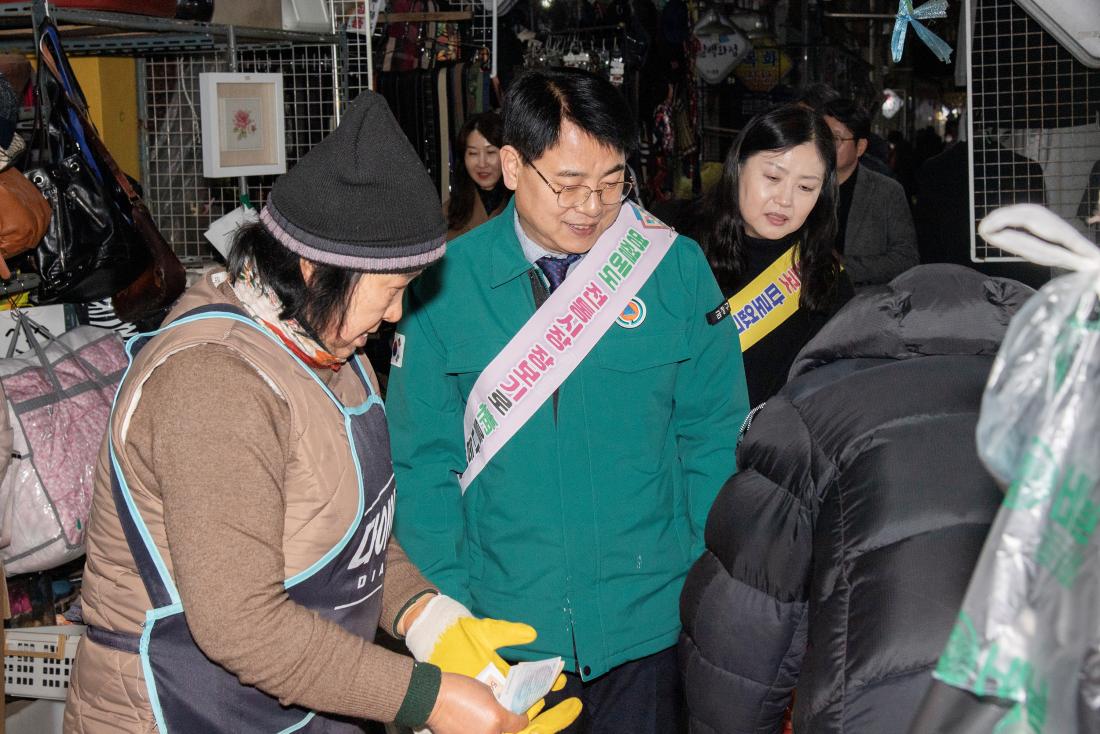 20260210_설맞이 전통시장 방문_31.jpg