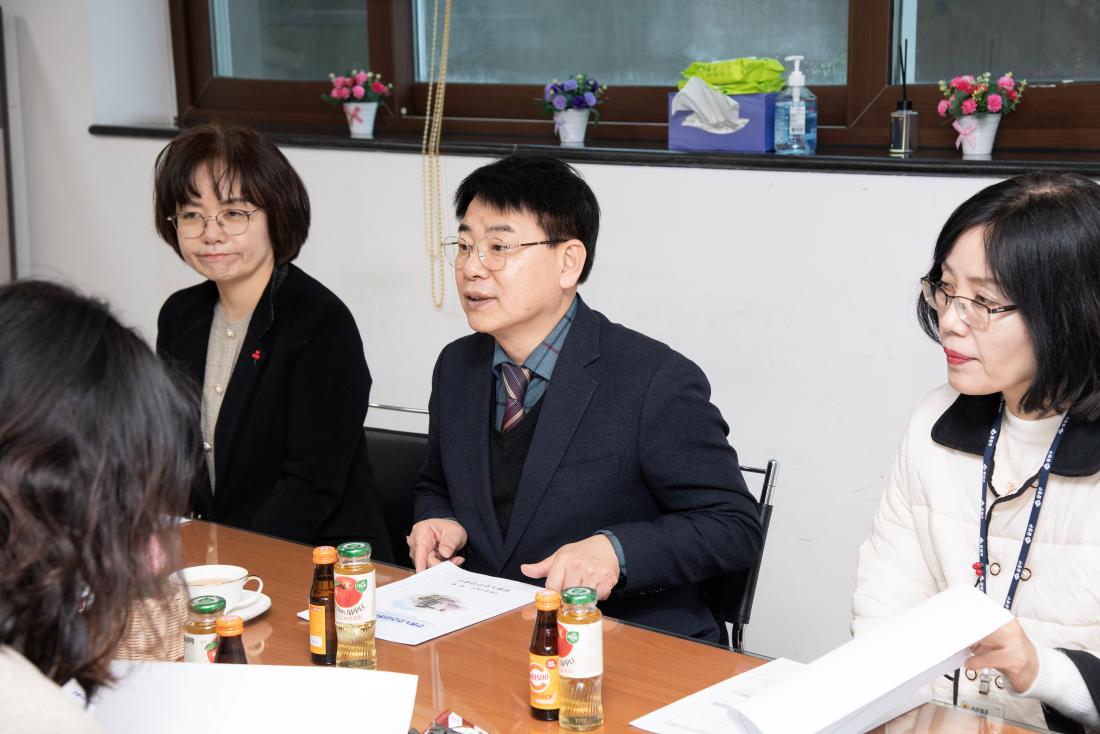 20260211_설 맞이 사회복지시설 방문_19.jpg