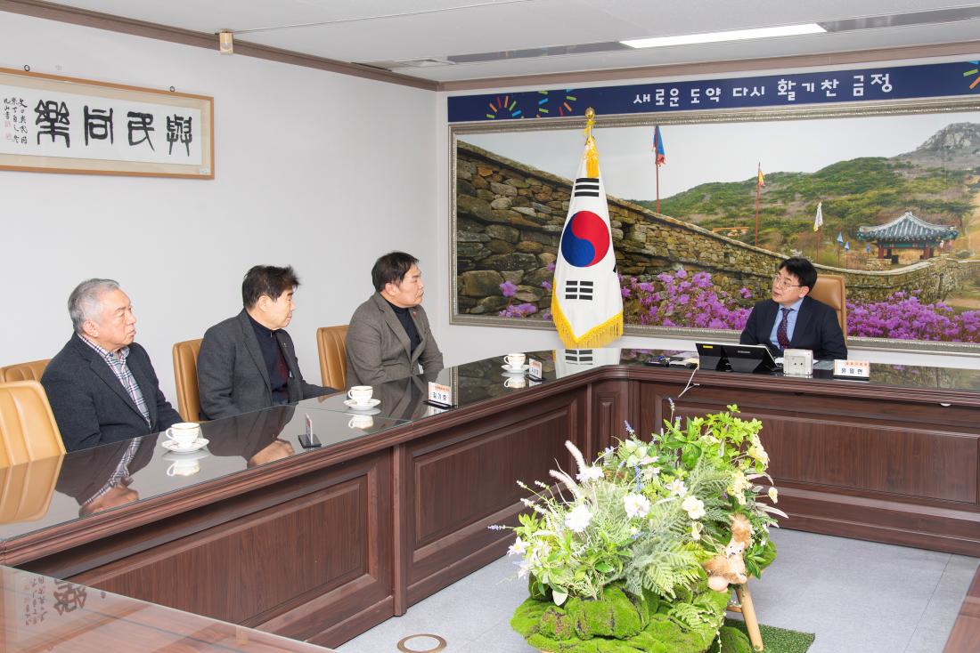 20260213_(사)보듬과나눔, 이웃돕기 성품 기탁_3.jpg