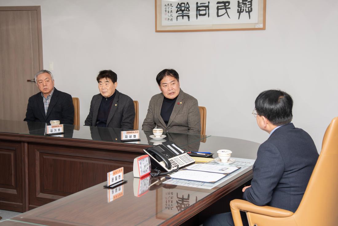 20260213_(사)보듬과나눔, 이웃돕기 성품 기탁_5.jpg