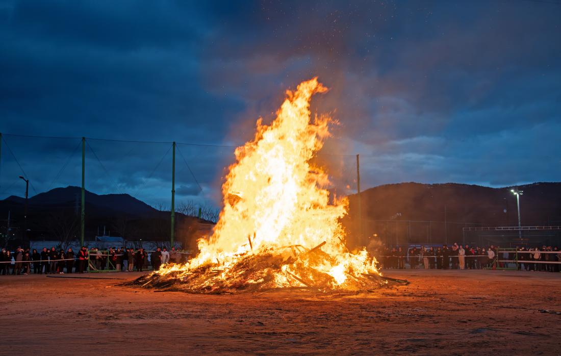 20260303_정월대보름 달집태우기_14.jpg