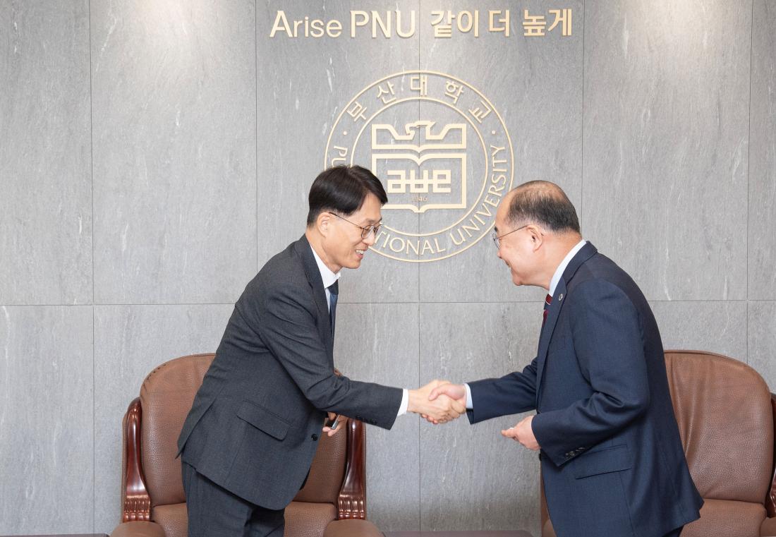 20260311_롯데시네마오투관 복합문화공간 조성 및 지역 상생 발전을 위한 업무협약식_4.jpg