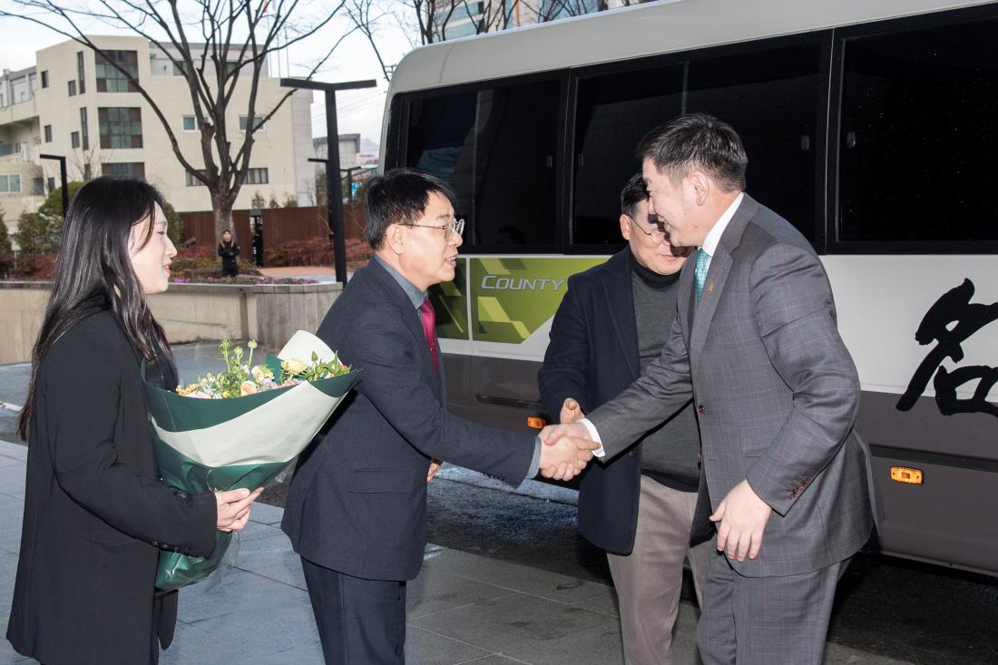 20260313_몽골 울람바트로시 바이앙걸구, 금정구 방문 간담회_2.jpg