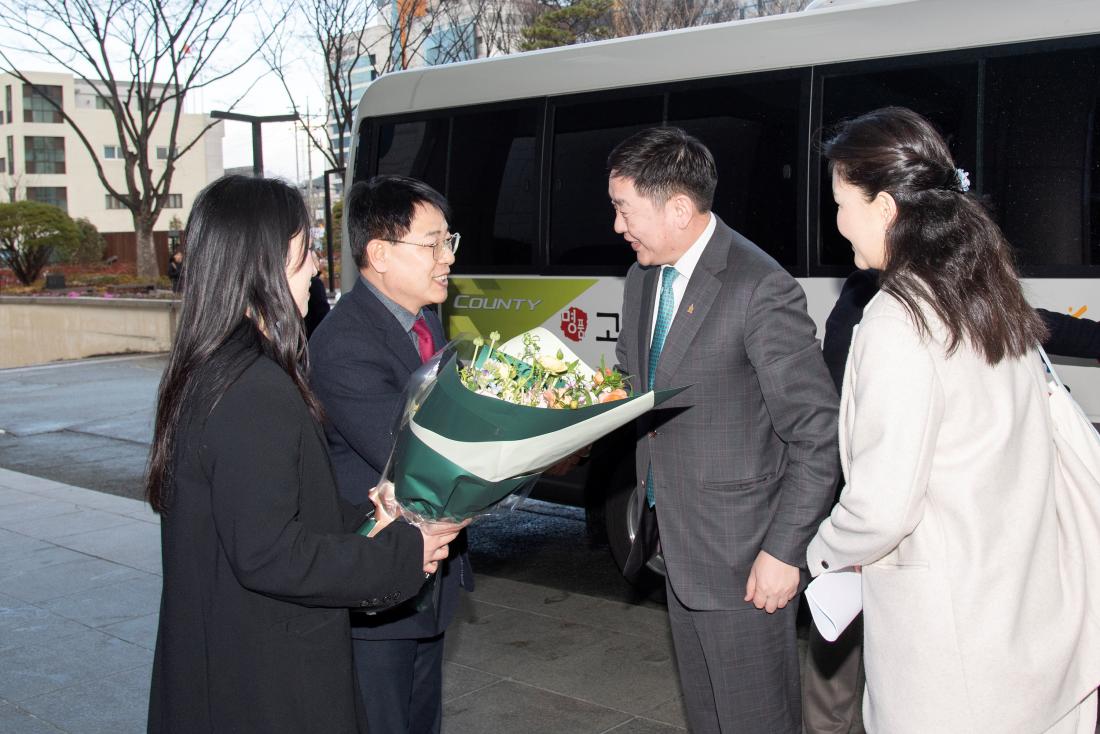 20260313_몽골 울람바트로시 바이앙걸구, 금정구 방문 간담회_3.jpg