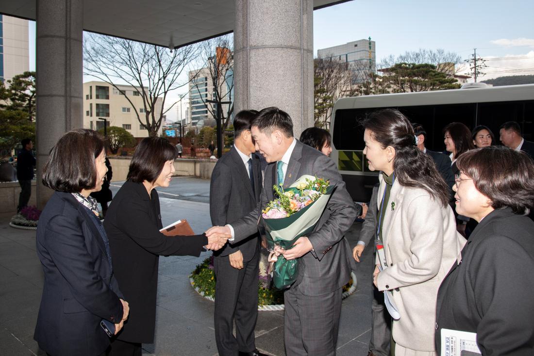 20260313_몽골 울람바트로시 바이앙걸구, 금정구 방문 간담회_7.jpg