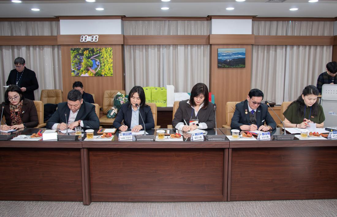 20260313_몽골 울람바트로시 바이앙걸구, 금정구 방문 간담회_29.jpg