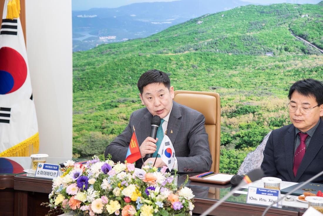 20260313_몽골 울람바트로시 바이앙걸구, 금정구 방문 간담회_17.jpg