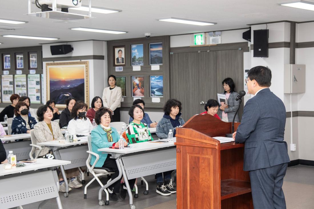 20260327_제1차 아이돌보미 집담회_5.jpg