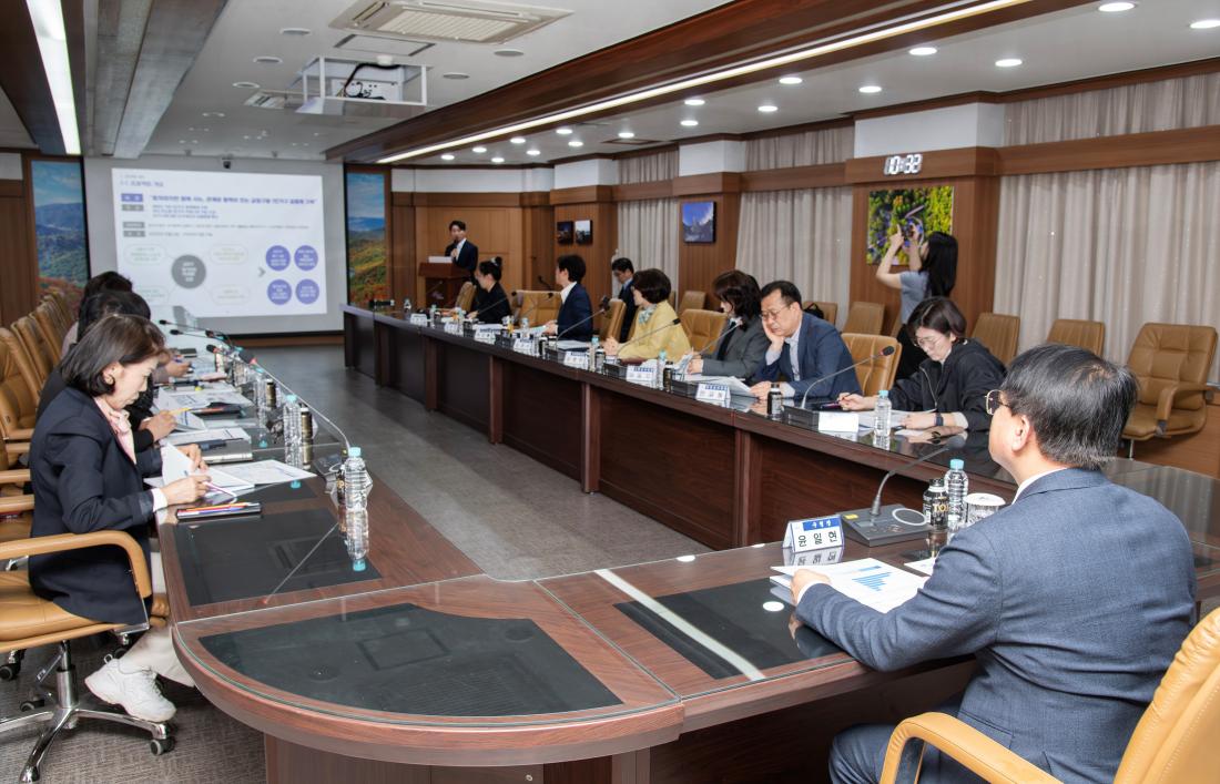 20260402_금정구 1인가구 특화사업 '슬기로운 1인 생활' 중간보고회_11.jpg