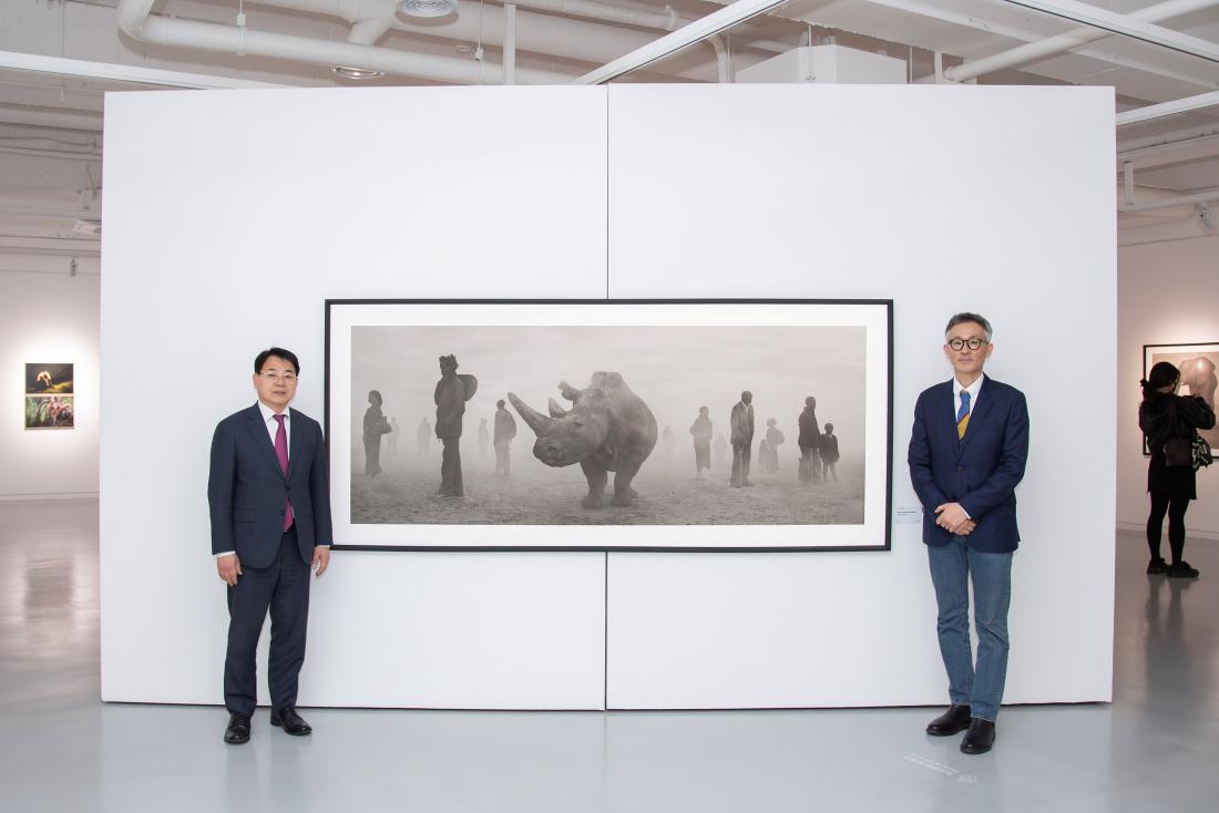 20260407_금정문화회관 기획전시 '지구  앞에 서다 - 위태로운 경계에' 개막식_12.jpg