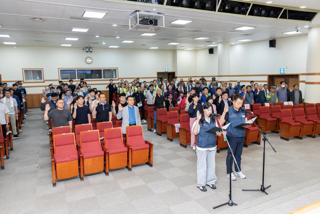 20260623_안전실천 결의대회 및 2분기 안전보건 집체교육_15.jpg