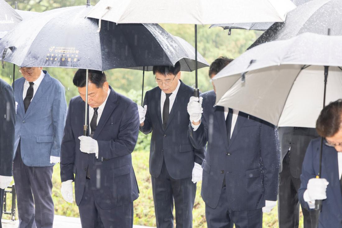 20260701_민선9기 취임 기념 충렬사 참배_1.jpg