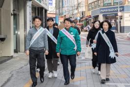 20260211_설 맞이 전통시장 현장 방문_9.jpg